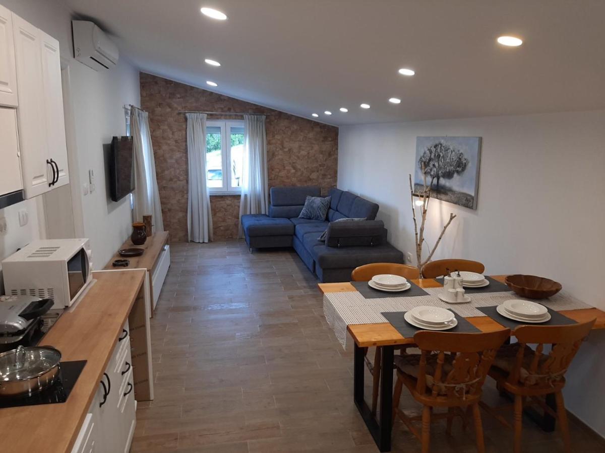 Plomin Sky&Bay Apartman Kültér fotó